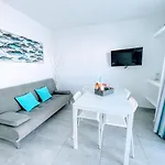 Blue Island Pool View & Wi-fi By Irent Fuerteventura Apartamento *