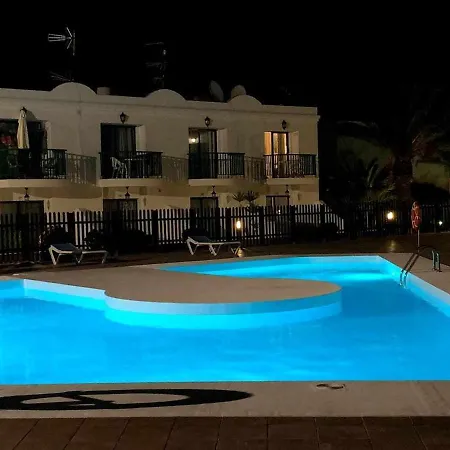 Apartment Blue Island Pool View & Wi-fi By Irent Fuerteventura
