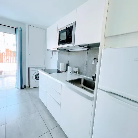 Blue Island Pool View & Wi-fi By Irent Fuerteventura Apartment Corralejo