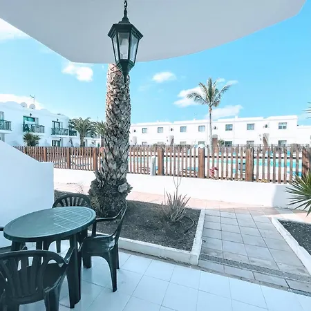 Blue Island Pool View & Wi-fi By Irent Fuerteventura * Corralejo