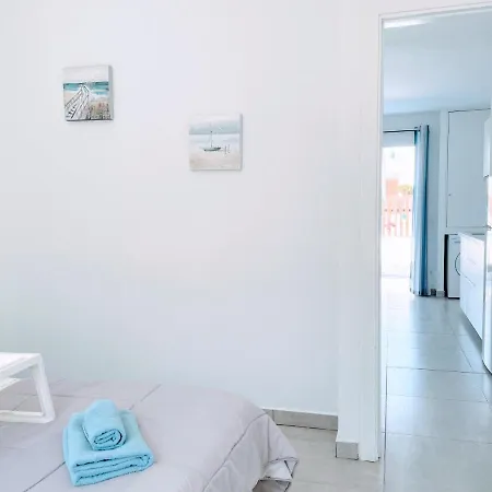 Blue Island Pool View & Wi-fi By Irent Fuerteventura Apartment Corralejo