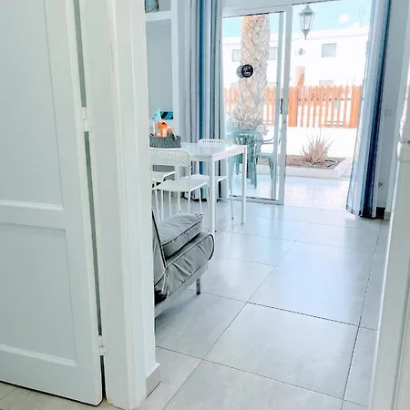 Blue Island Pool View & Wi-fi By Irent Fuerteventura Apartment