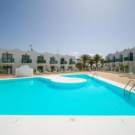 Blue Island Pool View & Wi-fi By Irent Fuerteventura Apartment *